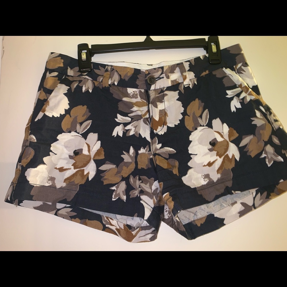 Old Navy Cotton Printed Shorts Size 6